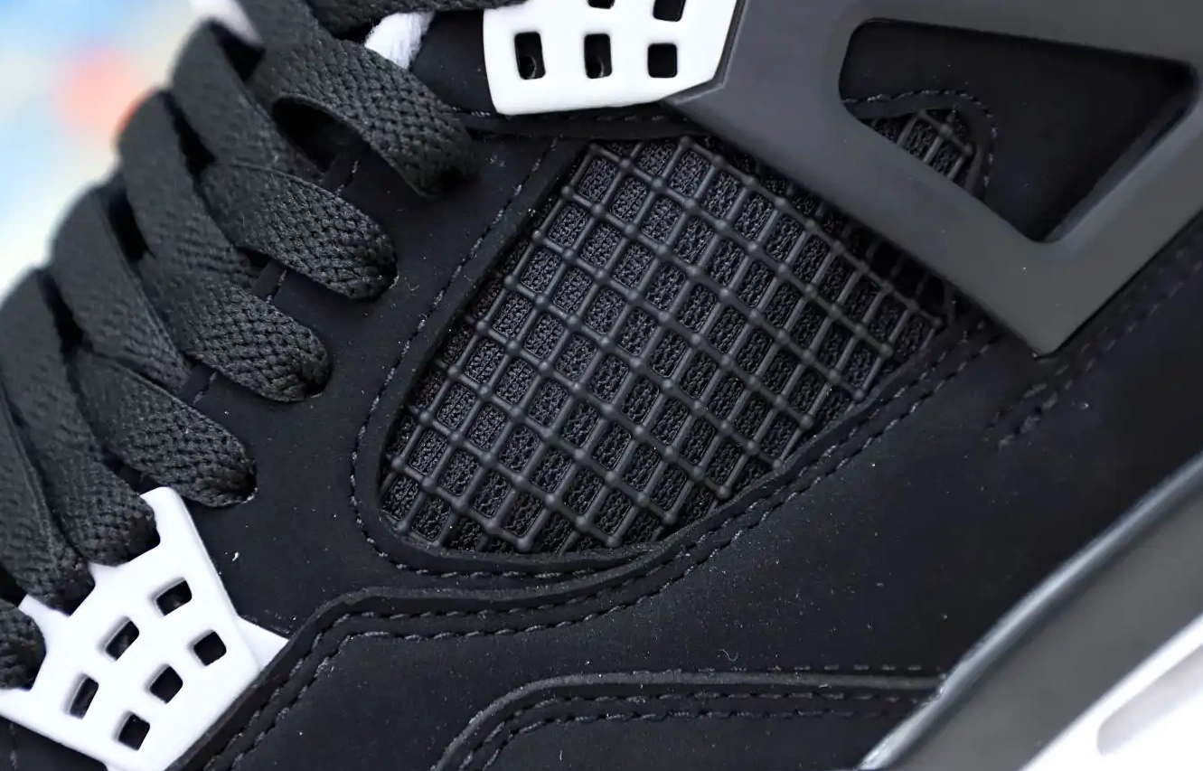 RETRO 4 OG 'BRED' AIR JORDAN 2019 0526